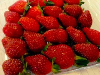 Strawberries are aggregates comprises of several small fruits. Strawberries