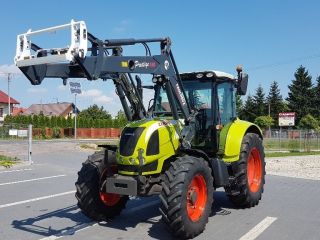 Ciągnik Claas Arion 610 Ciągnik Claas Arion 610 jest