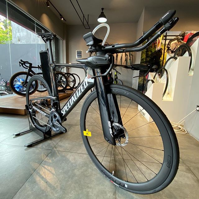 20/20 ROWERY DROGOWE I GÓRSKIE TERAZ W MAGAZYNIE NA SPRZEDAŻ! Wszystkie modele Specialized, Trek, Cannondale, Gary Fisher, Klein, GT, Scott, Cervé lo