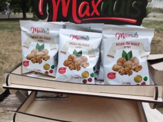Orzechy włoskie z solą 40g Orzechy włoskie 40g +