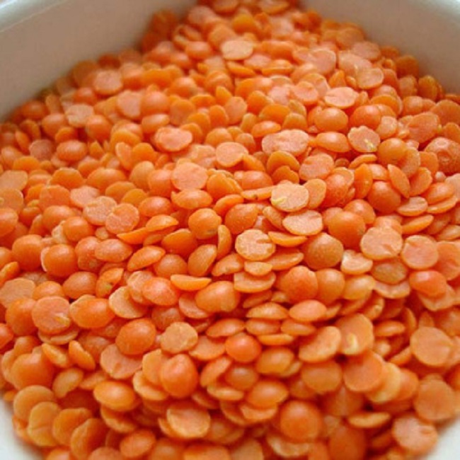 Red Split Lentils Shelf life: 24 months Specification: Moisture ≤14% Impurity ≤0.5% Imperfect ≤2% Size 3.0-5.0mm Purity : 99.5% by weight