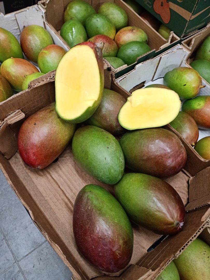 Witam mam na sprzedaż awokado i mango w ilościach hurtowych minimum 500 kg więcej informacji udzielę pod numerem telefonu
