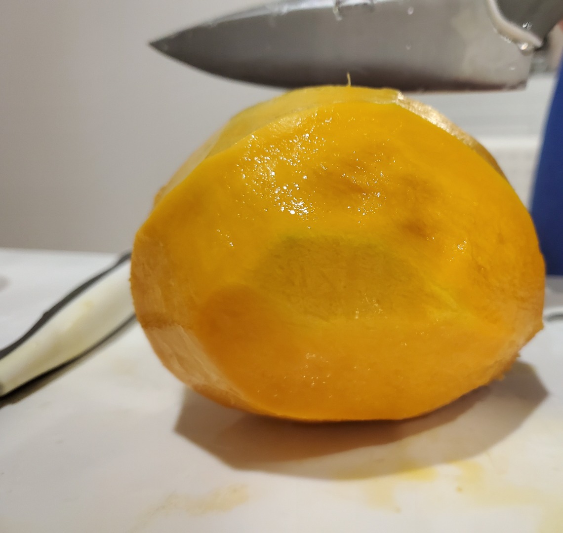 Myślę, że dzięki ponad 14 000 akrów plantacji mango w niektórych prowincjach i dostępowi do większych obszarów ziemi możemy dostarczyć
