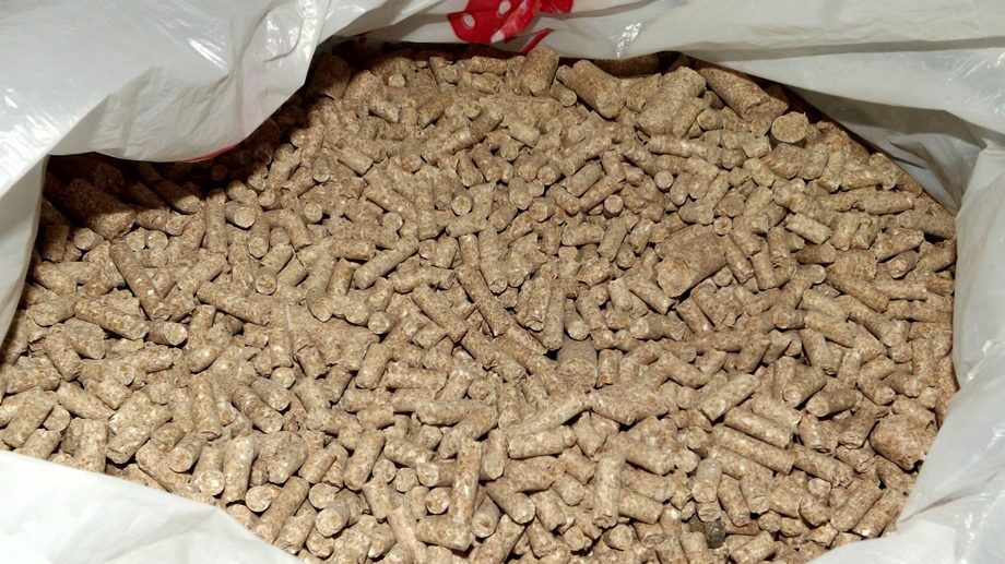 Obecnie produkujemy i sprzedajemy na całym świecie następujące produkty: - Melasa - Syropy glukozowe, glukozowo-fruktozowe i maltozowe - Meala słonecznikowa i