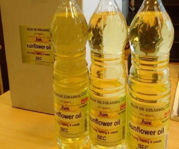 sprzedajemy następujące produkty rolne z Tanzanii: migdały, orzechy włoskie, orzechy nerkowca, olej słonecznikowy, olej palmowy, soja, cebula, czosnek, imbir