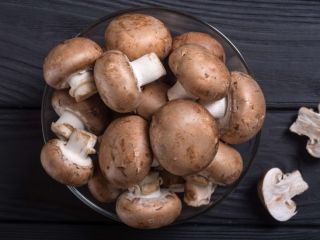 jesteśmy grupą zdeterminowanych sprzedawców produktów rolnych, w tym pomidorów,