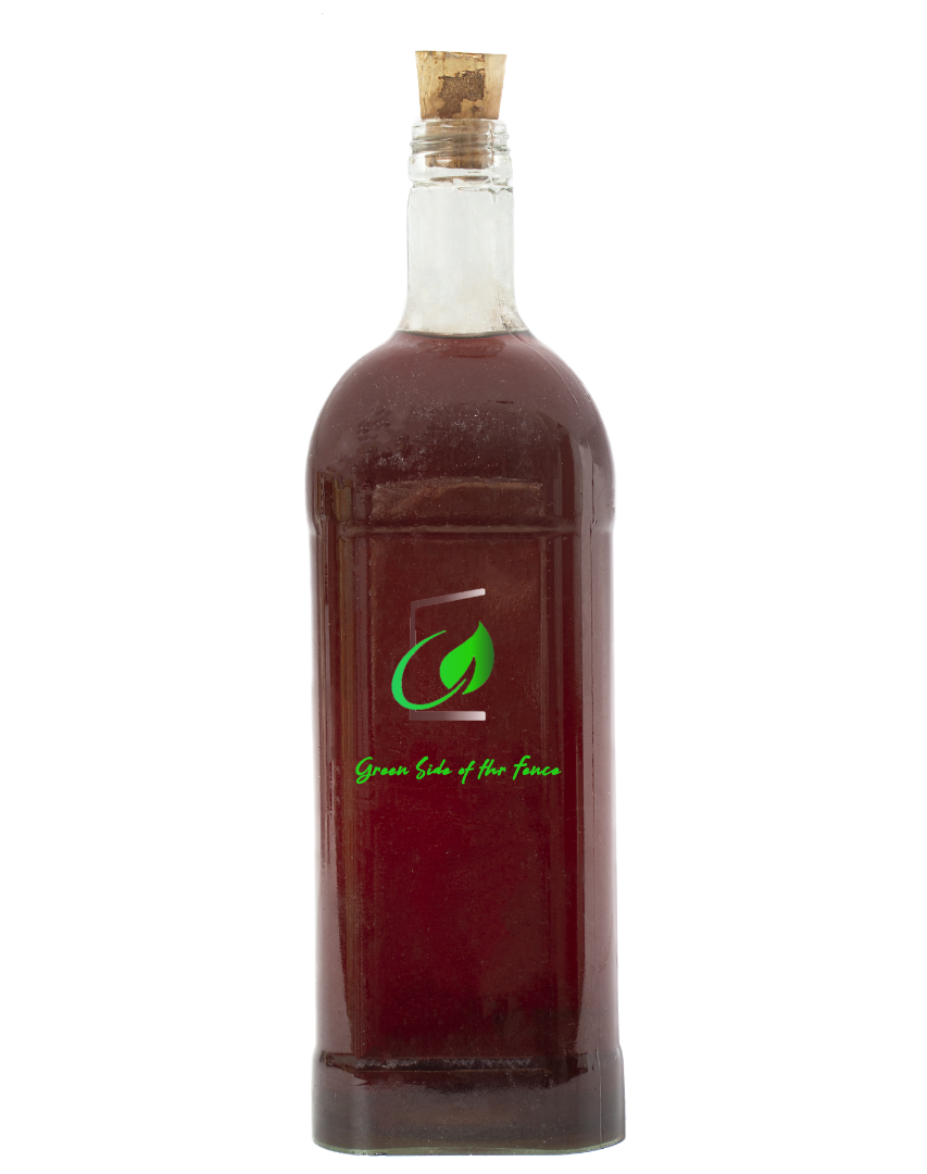 Ocet drzewny lub kwas pirolityczny to naturalny produkt biologiczny stosowany w różnych gałęziach przemysłu, takich jak rolnictwo, hodowla, przemysł spożywczy