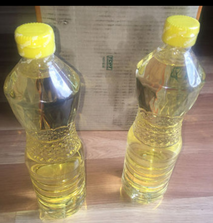 Soybean oil is made by extracting oil from whole soybeans