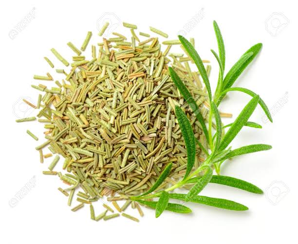 Ugaherbs Rosemary herbs (zimozielone) tutaj w Ugandzie Sembabule District, Kikoma subhrabstwo Lwensu Village, Rosemary jest uprawiana na powierzchni 185 akrów