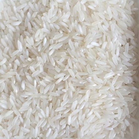 Ryż biały długo ziarnisty - Oryza Sativa, Gatunek I Ryż biały - najbardziej popularna odmiana ryżu, poddany procesowi polerowania co przyczynia się do