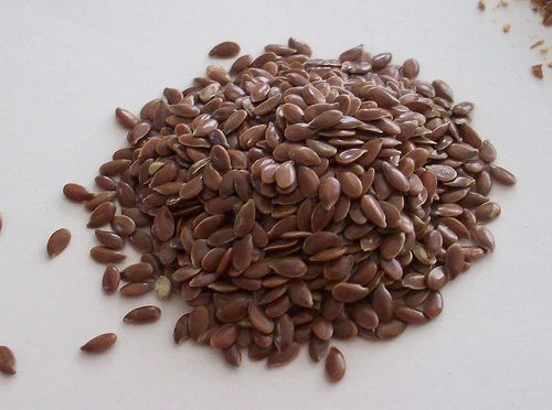 Produkt: LNIANE (nasiona lnu) Jakość: - Sortex Clean Bold Rozmiar nasion Kolor: złotobrązowy Czystość: 99% Substancje obce: maks