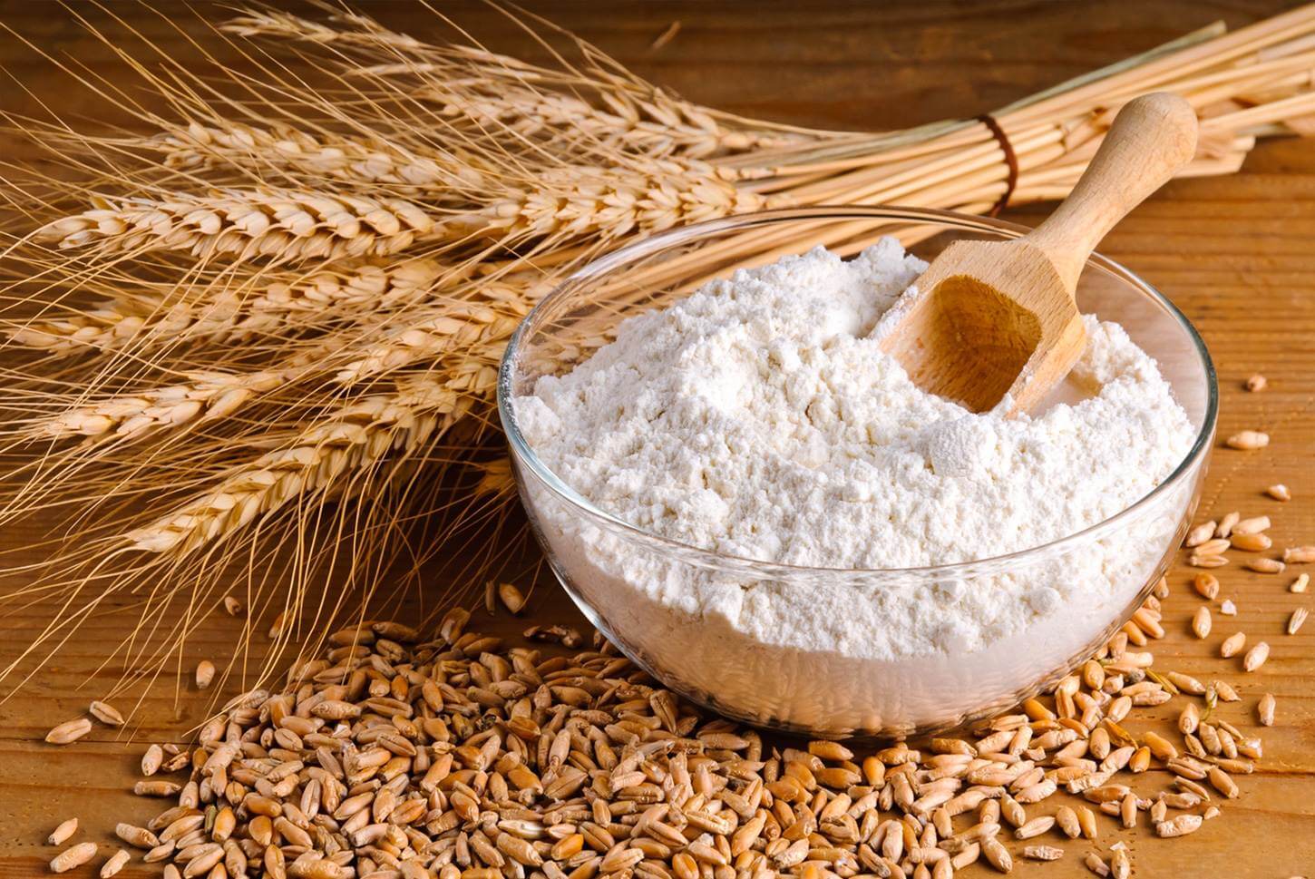 Kraj pochodzenia - Ukraina Mąka przenna najwyższej jakości bez GMO opakowanie - 25kg, 50kg Kolor - biała 58-59 u.e z żółtym odcieniem (jest także tylko biała)