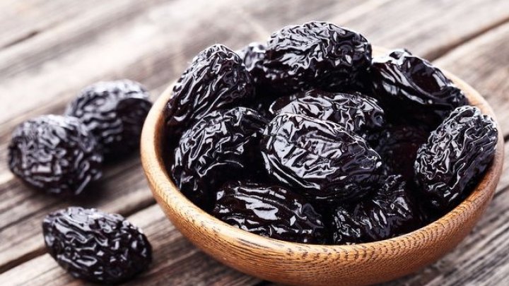 Sprzedam duże ilości (20t+) śliwek pakowanych w kartony 10kg