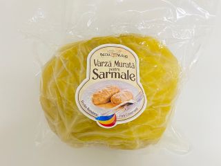 Jesteśmy rumuńską firmą produkującą marynaty w dużych ilościach. Kapusta