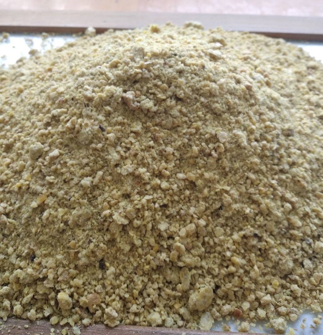 Sojowy makuch (non GMO): CPT*cena - 2730 zł / tona (*zależnie od regionu Polski, w big-bagach, produkcja ponad 100 t / tydzień) - produkowane na Ukrainie