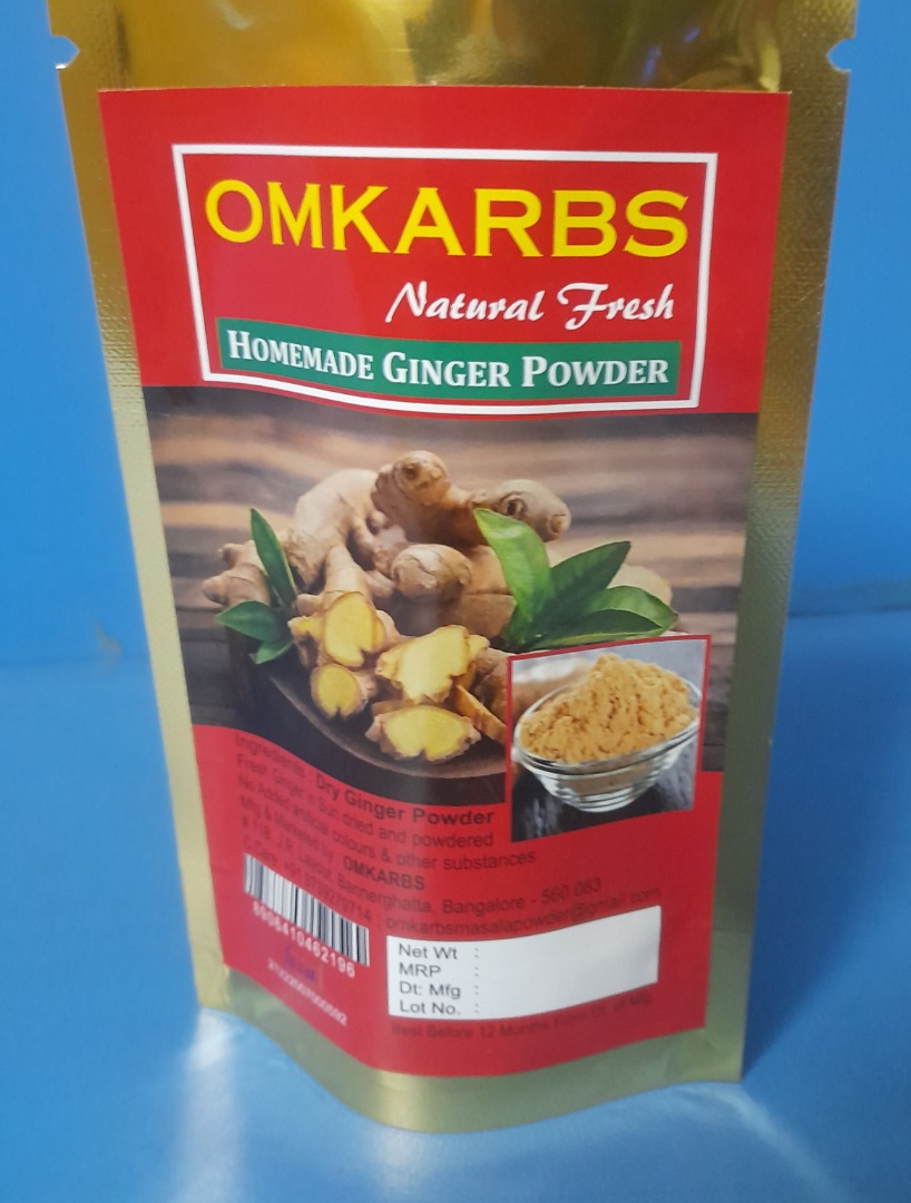 Ten proszek imbirowy to opakowanie 100 gramów z proszku imbirowego OMKARBS Home Made, świeży imbir jest suszony na słońcu i sproszkowany