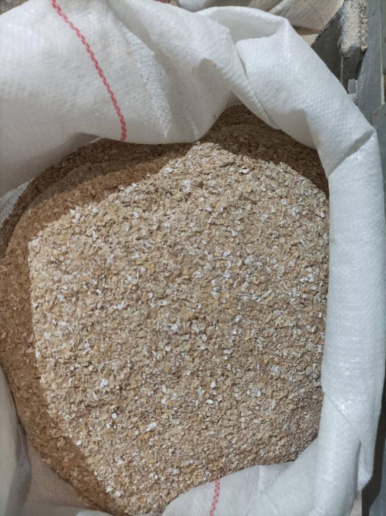 WORKI PSZENNE pakowane w worki 20kg, 25kg lub big bagi Kraj pochodzenia: Republika Mołdawii, Kraj pochodzenia: Ukraina Otręby pszenne znajdują się w Rumunii