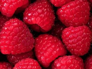 Posiadamy w sprzedaży malinę mrożoną 80/20. Wszystkie dokumenty do