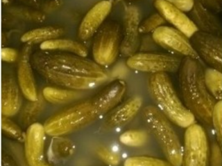 Ogórki kiszone w beczkach(możliwe przepakowanie w wiaderka) twarde i