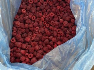 Sprzedam mrożoną malinę. Kraj pochodzenia - Ukraina, Ternopol .