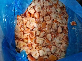 Sprzedam pomidora mrozonego 20x20 Pakowany po 10 kg. Cena