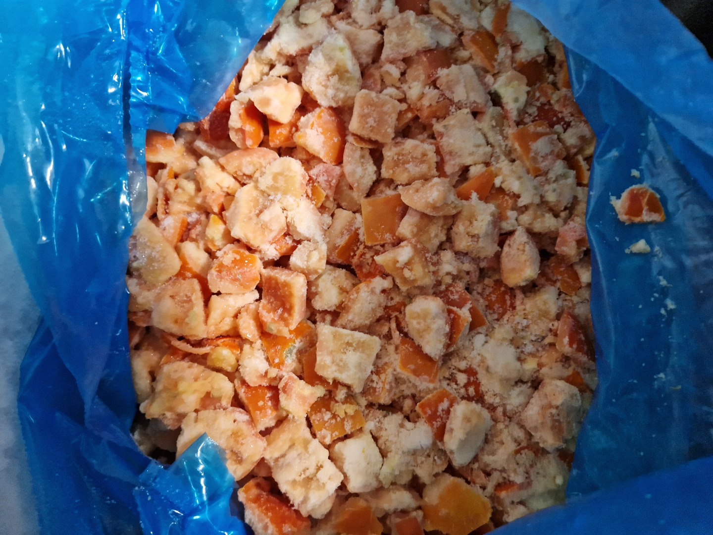 Sprzedam pomidora mrozonego 20x20 Pakowany po 10 kg