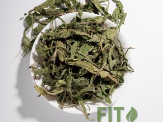 organiczny liść mniszka lekarskiego, Taraxacum officinale folia
