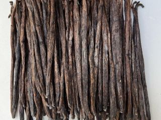 Sprzedajemy świeże i wysokiej jakości laski wanilii z Madagaskaru
