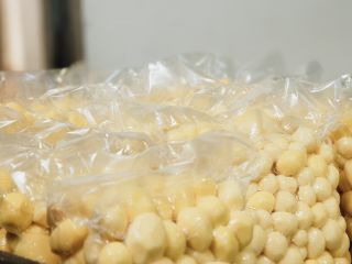 Oferujemy świeże, najwyższej jakości warzywa obierane i pakowane próżniowo,