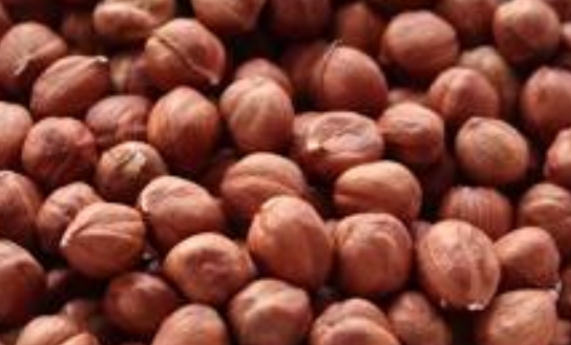 Orzechy laskowe, kalibracja 11–13 mm,mocno prażone Cena: 52,29 zł/kg, dostawa gratis Ilość: ok