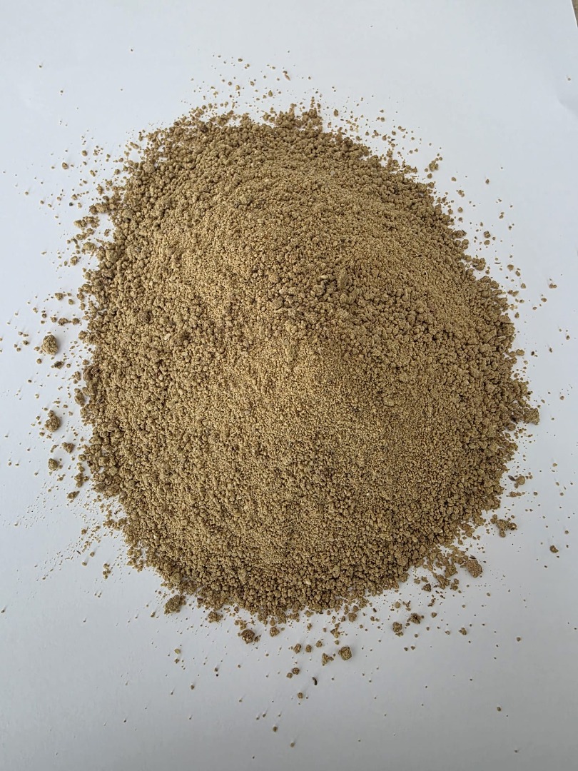 Sprzedam ekstrudowane otręby ryżowe , możliwość dostawy już od 1 tony , pakowane w big-bagi lub worki 25 kg Białko surowe % 13,70 Tłuszcz surowy % 18,5 Popiół